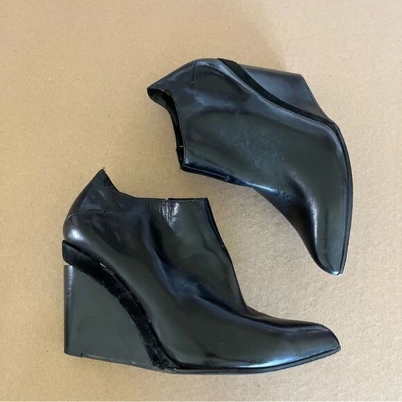 Costume National Fall 14 Wedge Slit Heel Pointy Toe Booties Cut Out - Picture 5 of 9